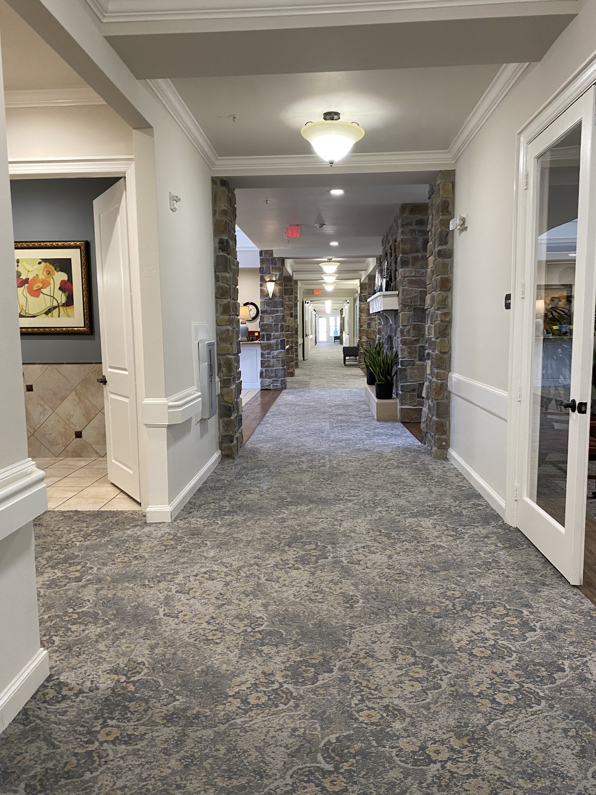 DISCOVERY VILLAGE AT SOUTHLAKE
