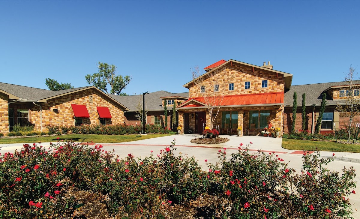 River Oaks Assisted Living And Memory Care