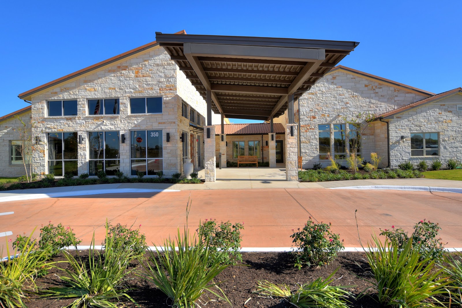 THE PHILOMENA ASSISTED LIVING AND MEMORY CARE photo 1