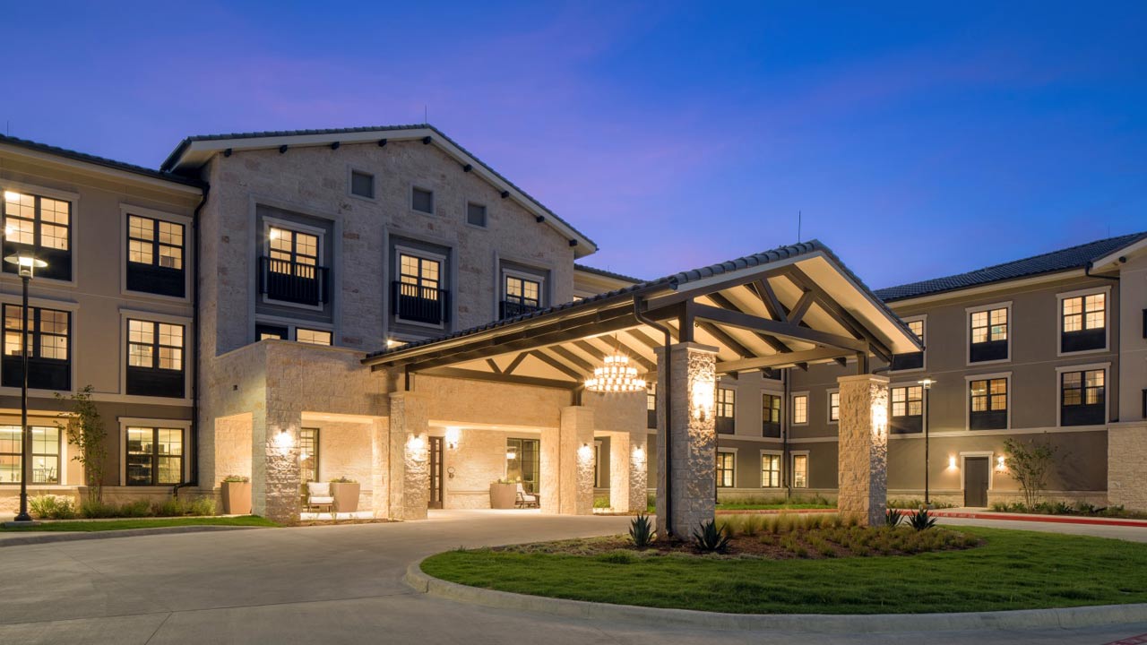 BELMONT VILLAGE LAKEWAY, LLC
