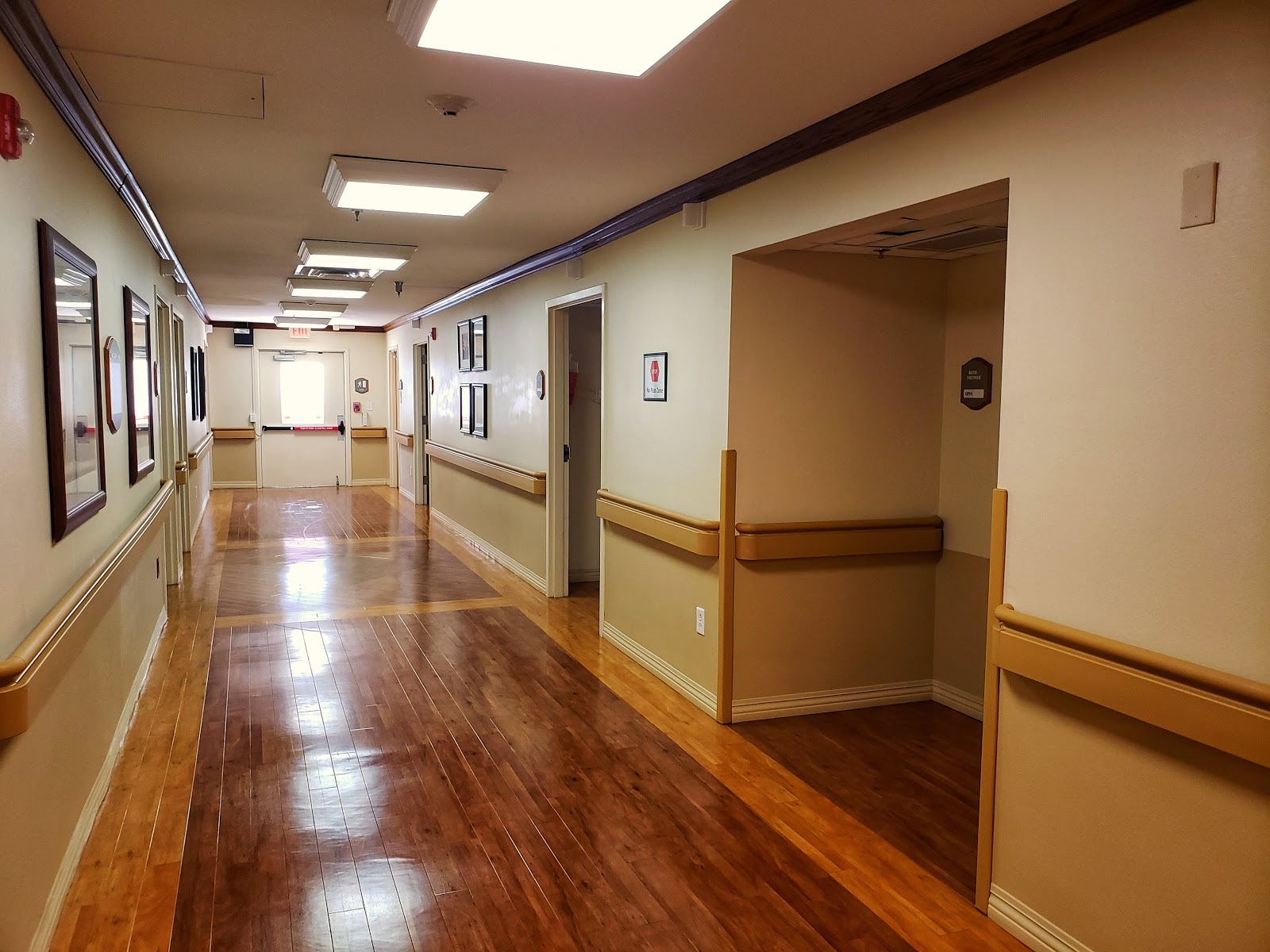 OAK PARK NURSING AND REHABILITATION CENTER photo 1