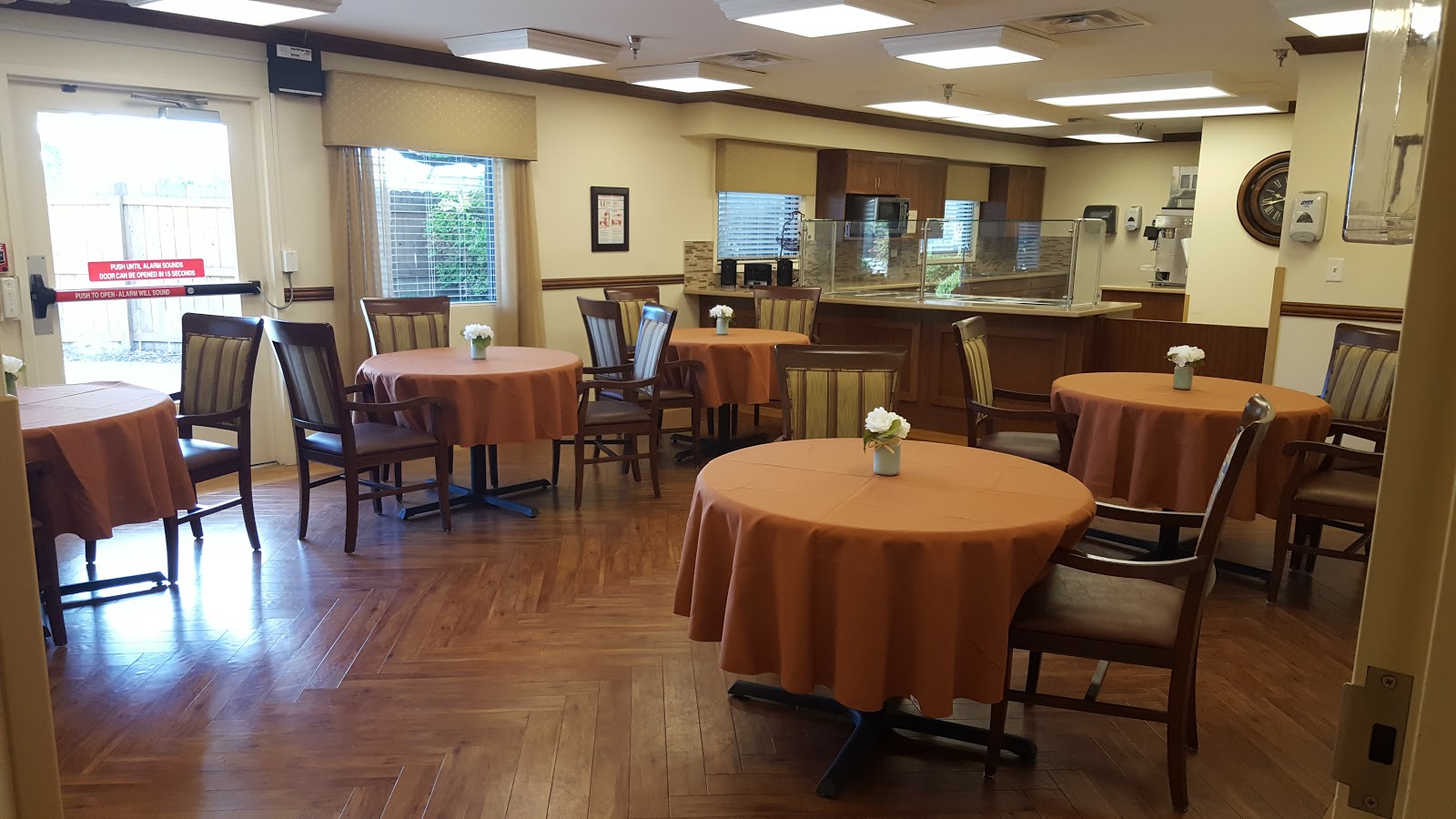 OAK PARK NURSING AND REHABILITATION CENTER photo 3