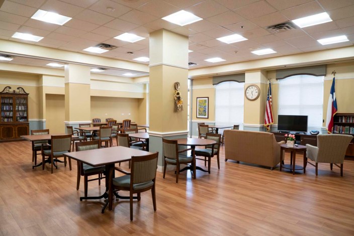 PARKLANE WEST HEALTHCARE CENTER photo 2