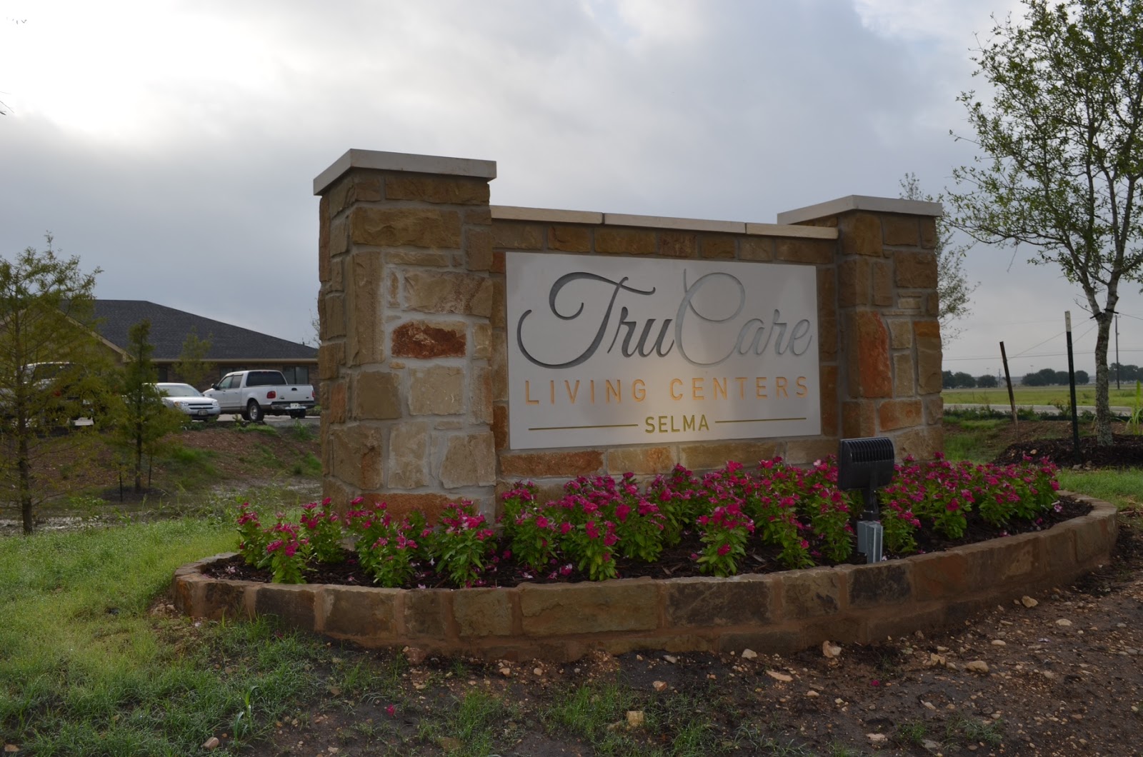 TRUCARE LIVING CENTERS SELMA photo 1