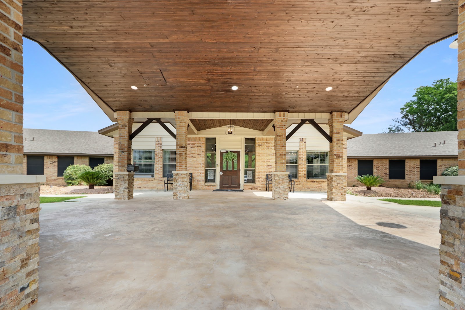 AVIR AT BOERNE