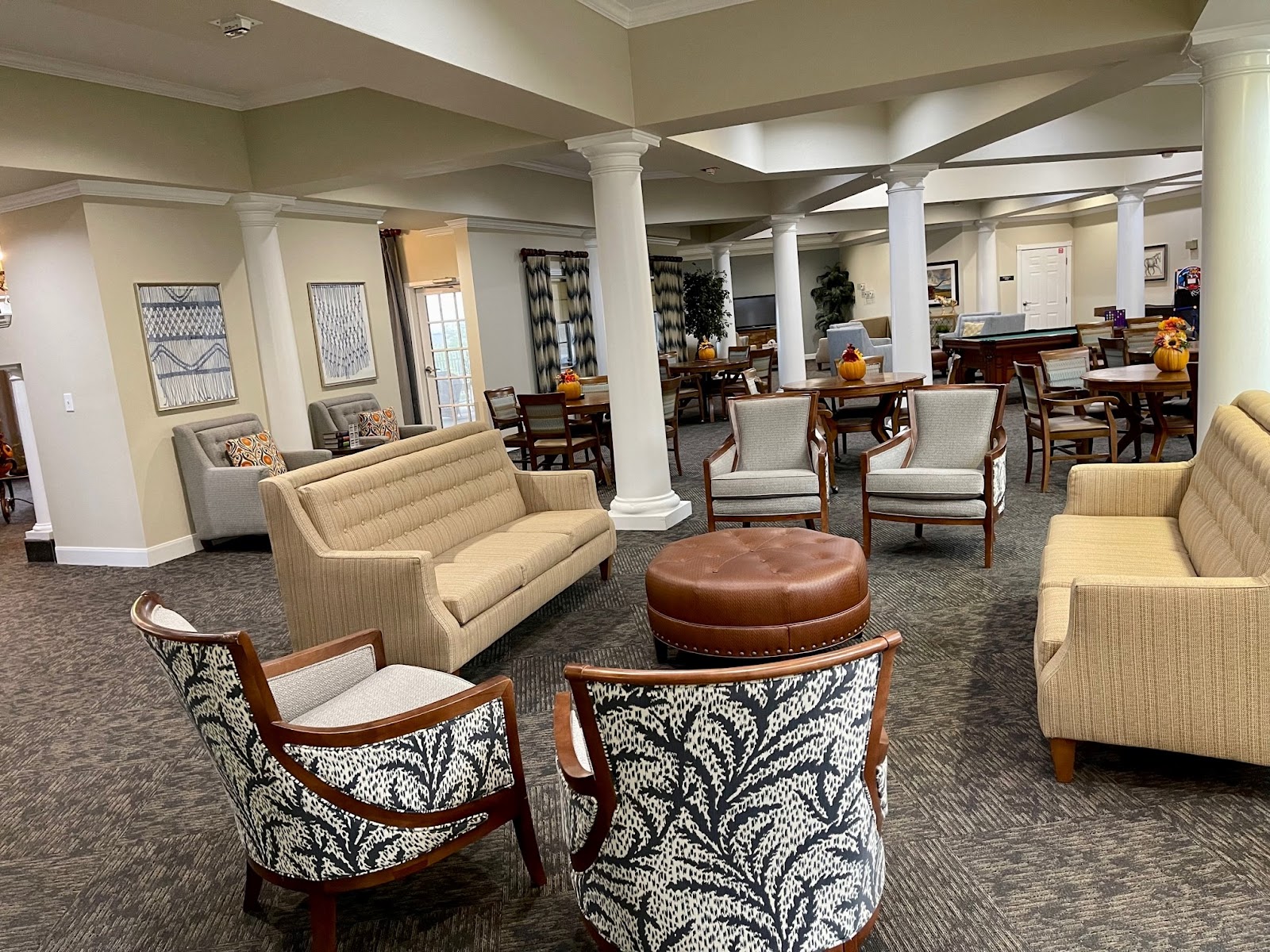 INDEPENDENCE HILL ASSISTED LIVING photo 5
