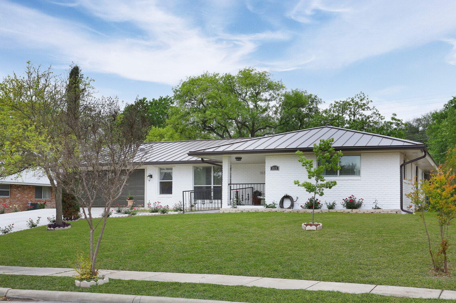 MARINA'S ASSISTED LIVING LLC photo 1