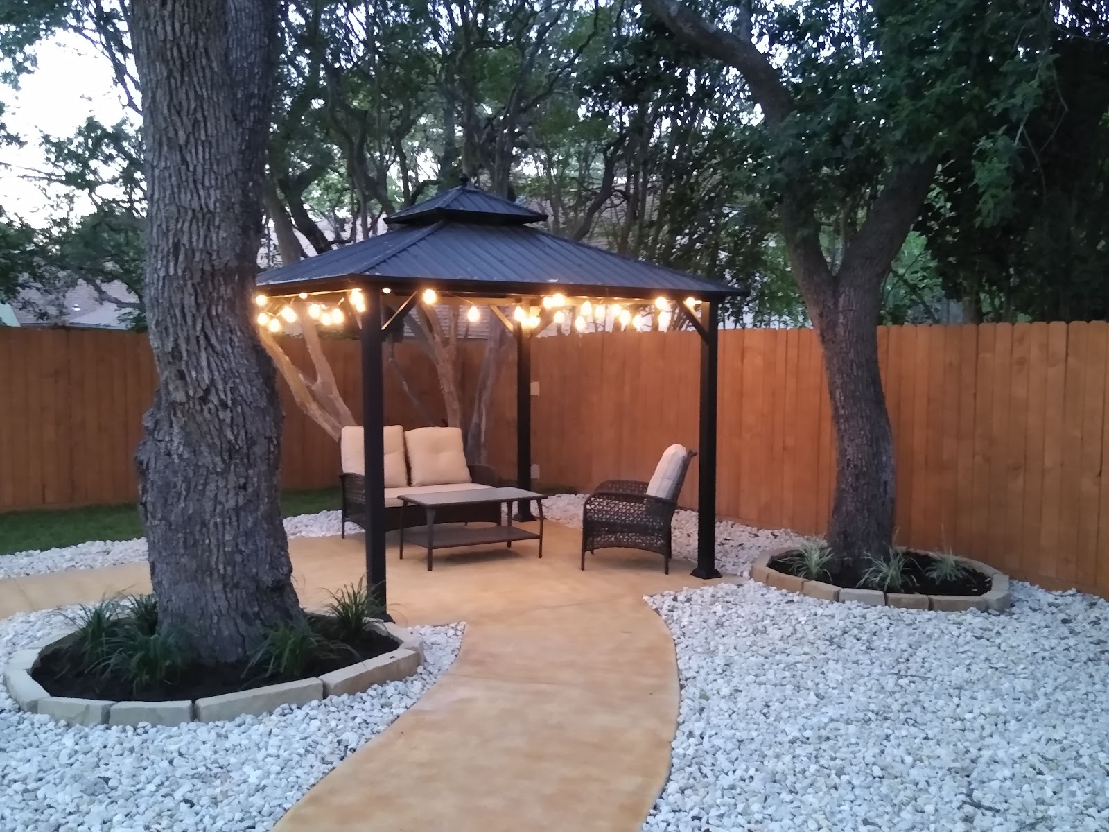 RED OAK MEMORY CARE photo 2