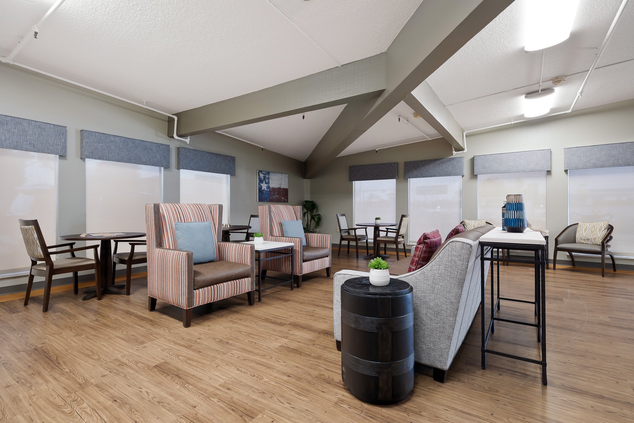 WINDSOR NURSING AND REHABILITATION CENTER OF EDINBURG photo 2