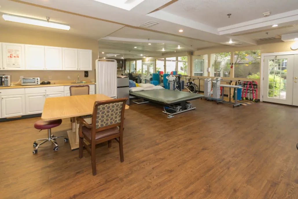 VILLAGE HEALTHCARE AND REHABILITATION photo 4