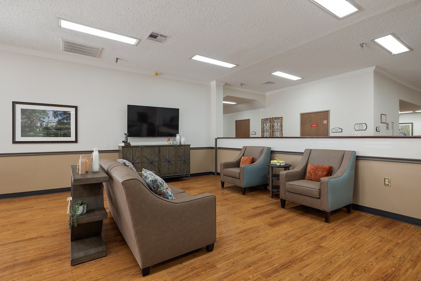 WINDSOR LAS PALMAS NURSING AND REHABILITATION CENTER photo 3