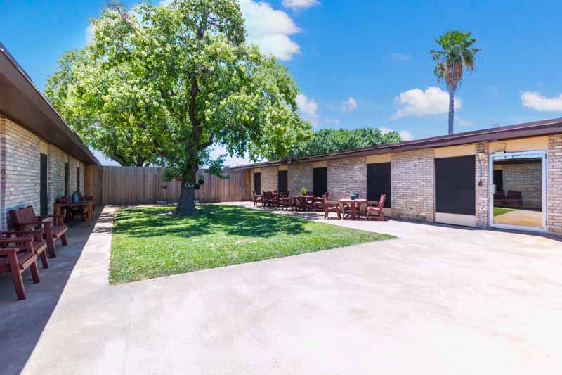 LAREDO WEST NURSING AND REHABILITATION CENTER