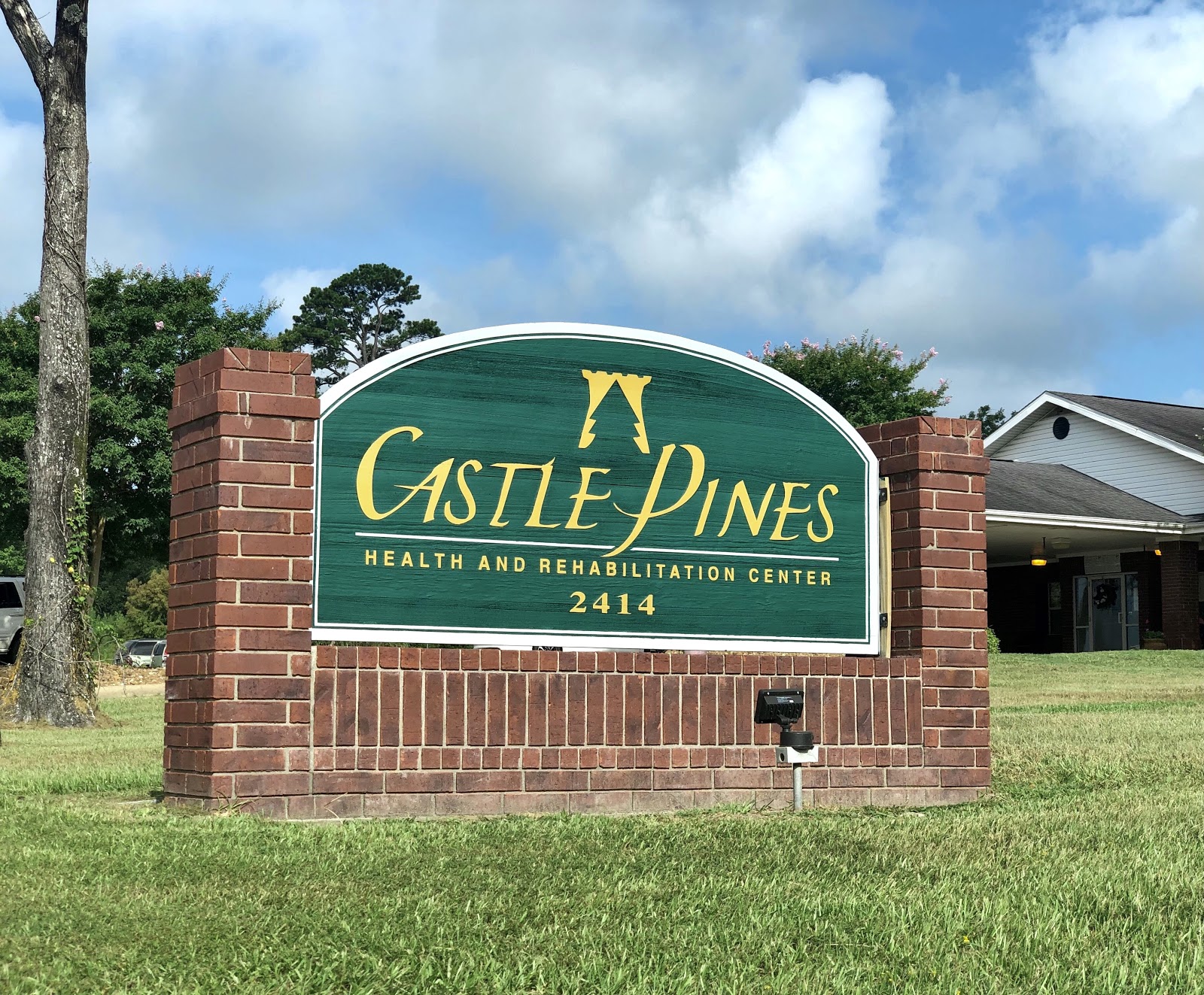 CASTLE PINES HEALTH & REHABILITATION photo 1