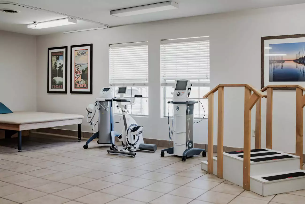 ELGIN NURSING AND REHABILITATION CENTER photo 4