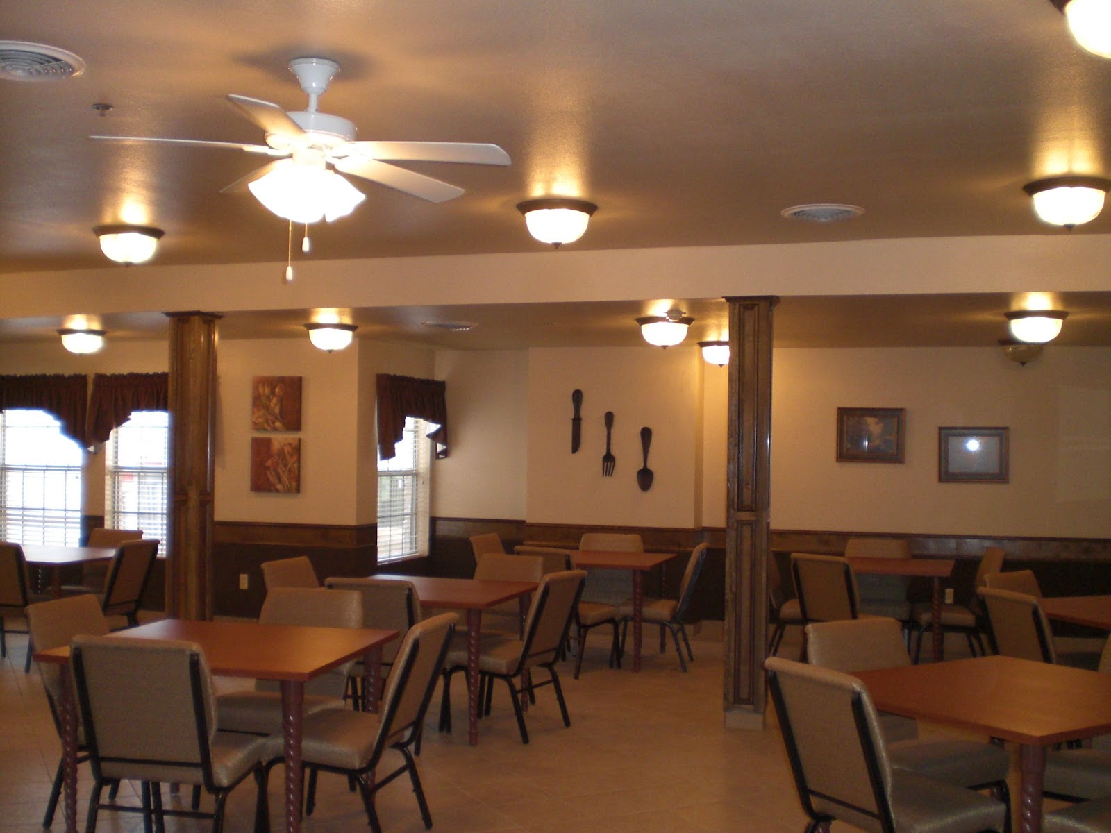 ELGIN NURSING AND REHABILITATION CENTER photo 6