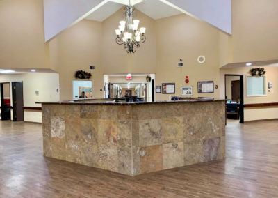 OAK RIDGE MANOR photo 2