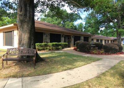 TWIN OAKS HEALTH & REHABILITATION CENTER photo 1