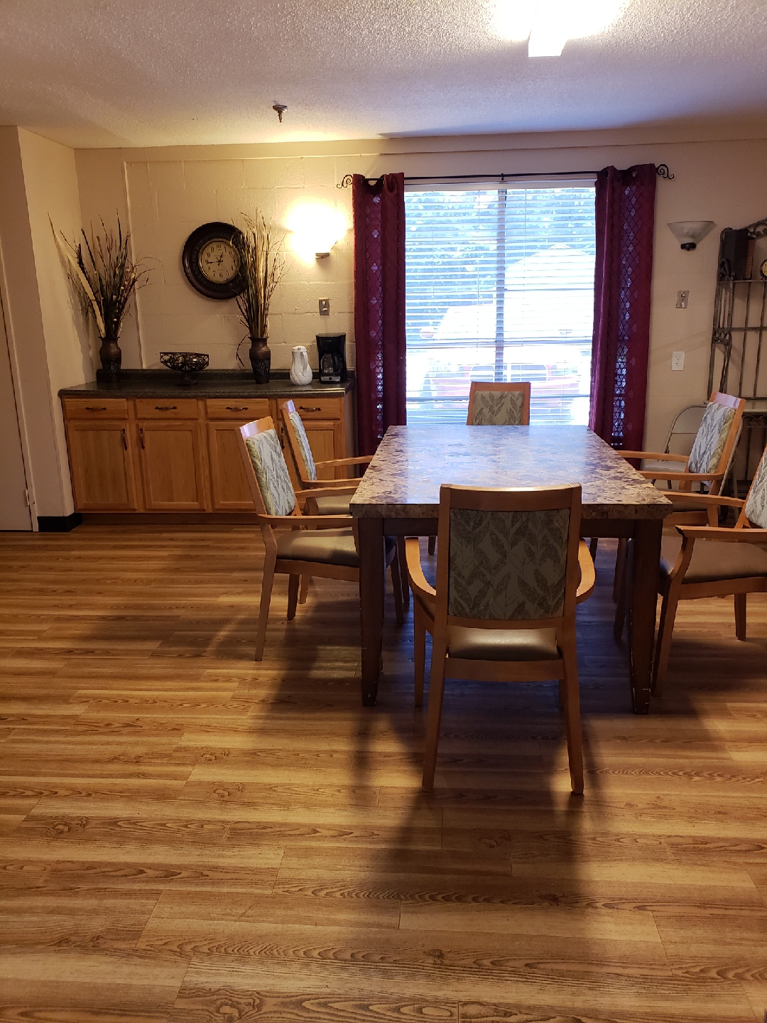 TWIN OAKS HEALTH & REHABILITATION CENTER photo 2