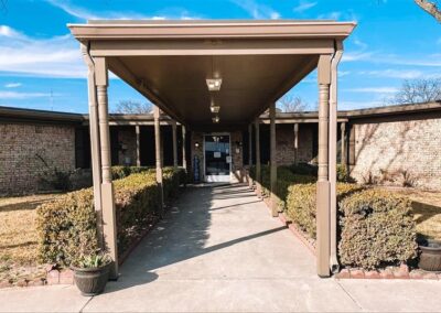 DE LEON NURSING AND REHABILITATION