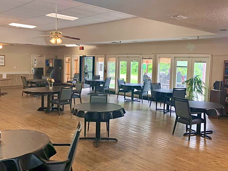 SEVEN OAKS NURSING & REHABILITATION photo 6