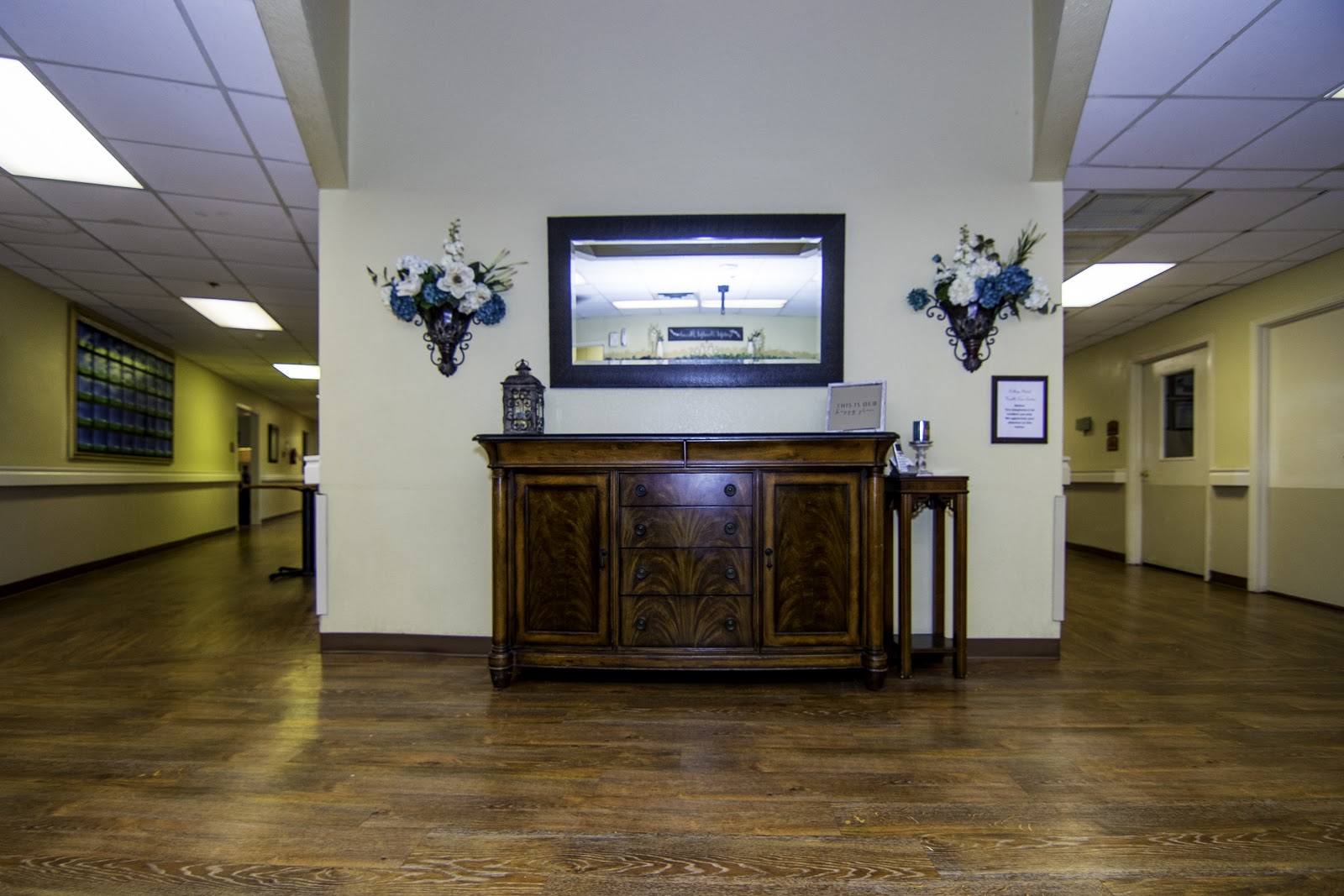 COLLEGE STREET HEALTH CARE CENTER photo 2