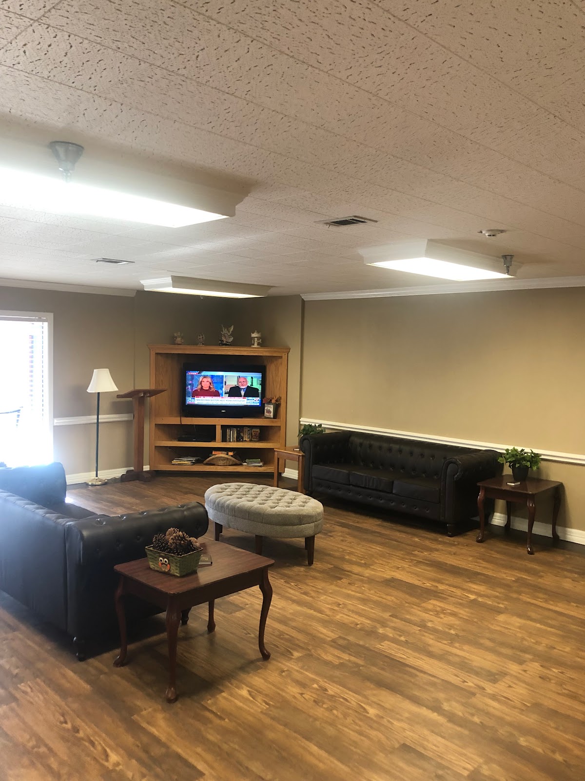 WINDSOR HEALTHCARE RESIDENCE photo 2