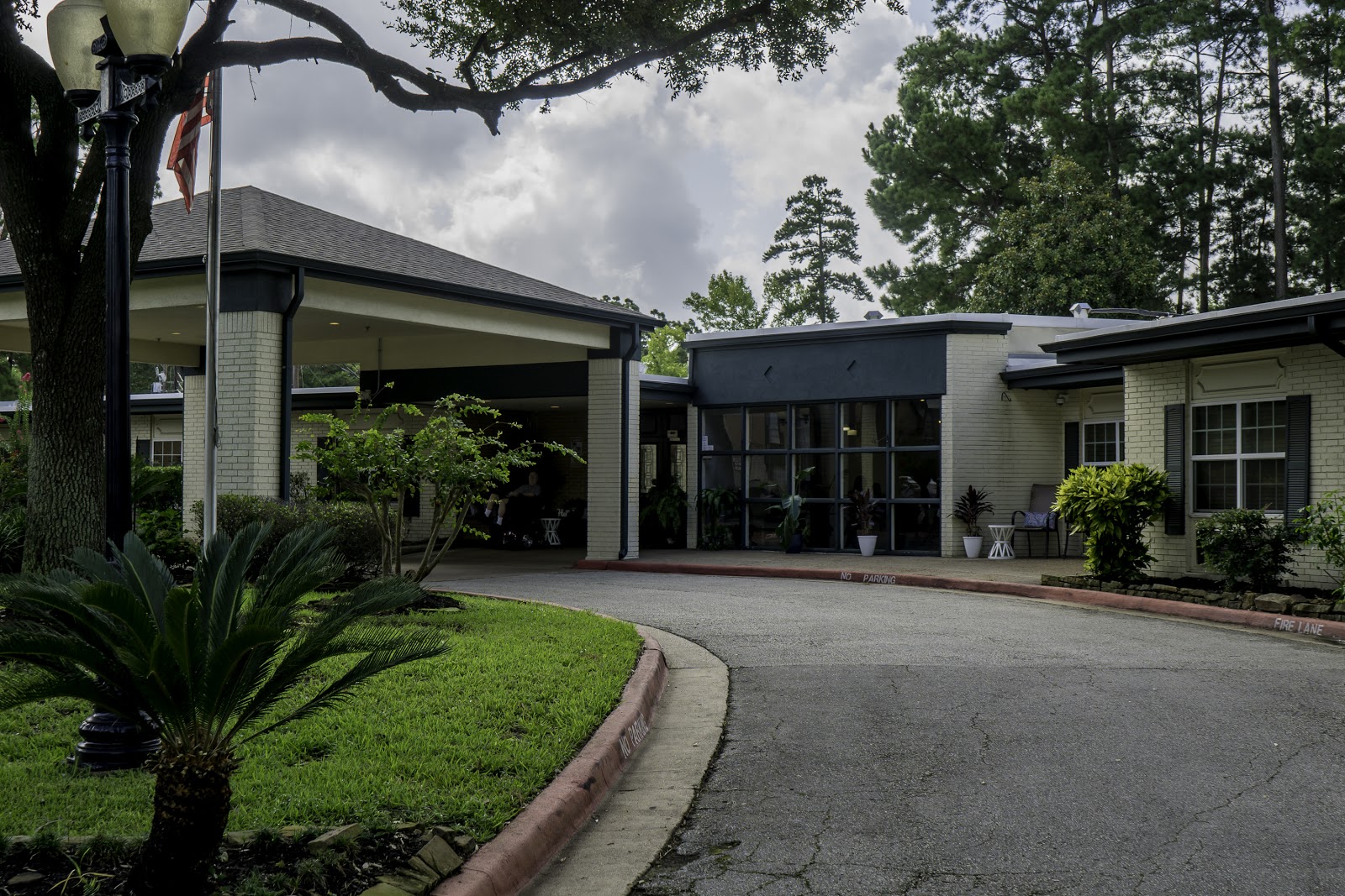 HUNTSVILLE HEALTH CARE CENTER