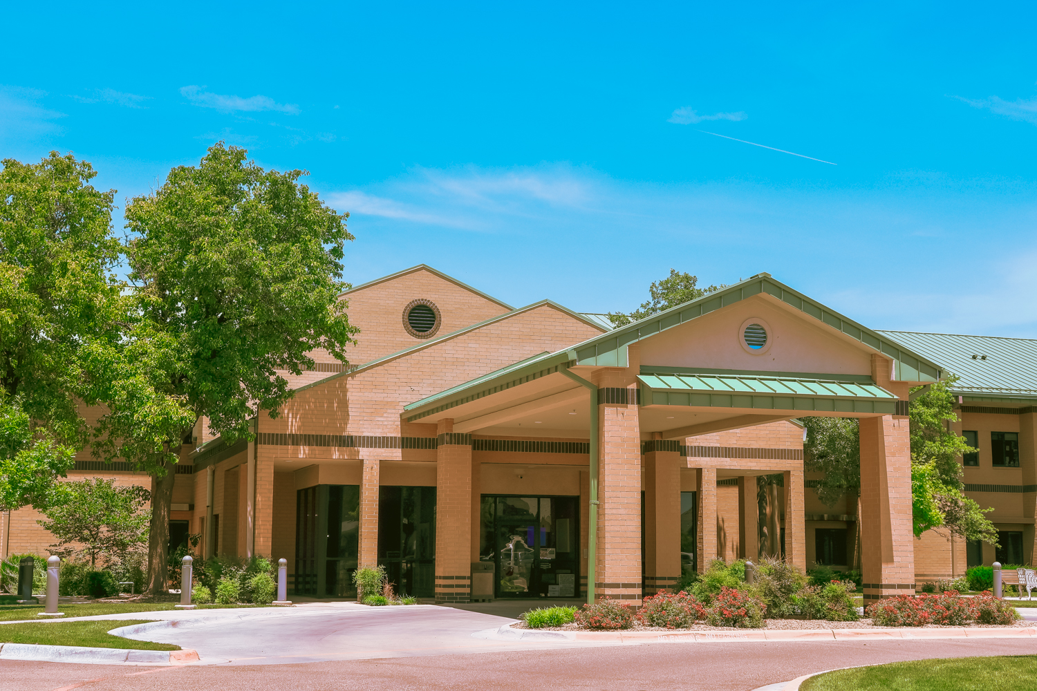 DR WINFRED AND ELIZABETH MOORE ASSISTED LIVING CENTER