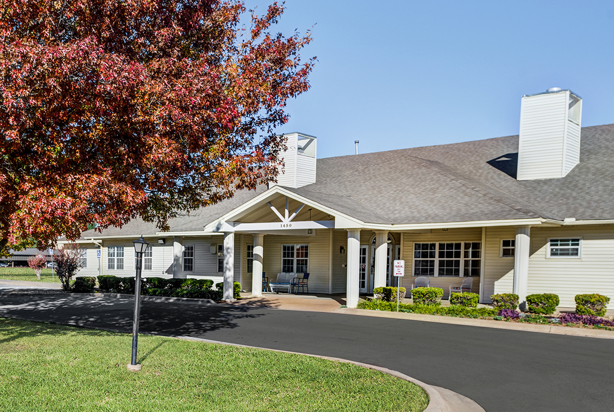 CHISHOLM COURT