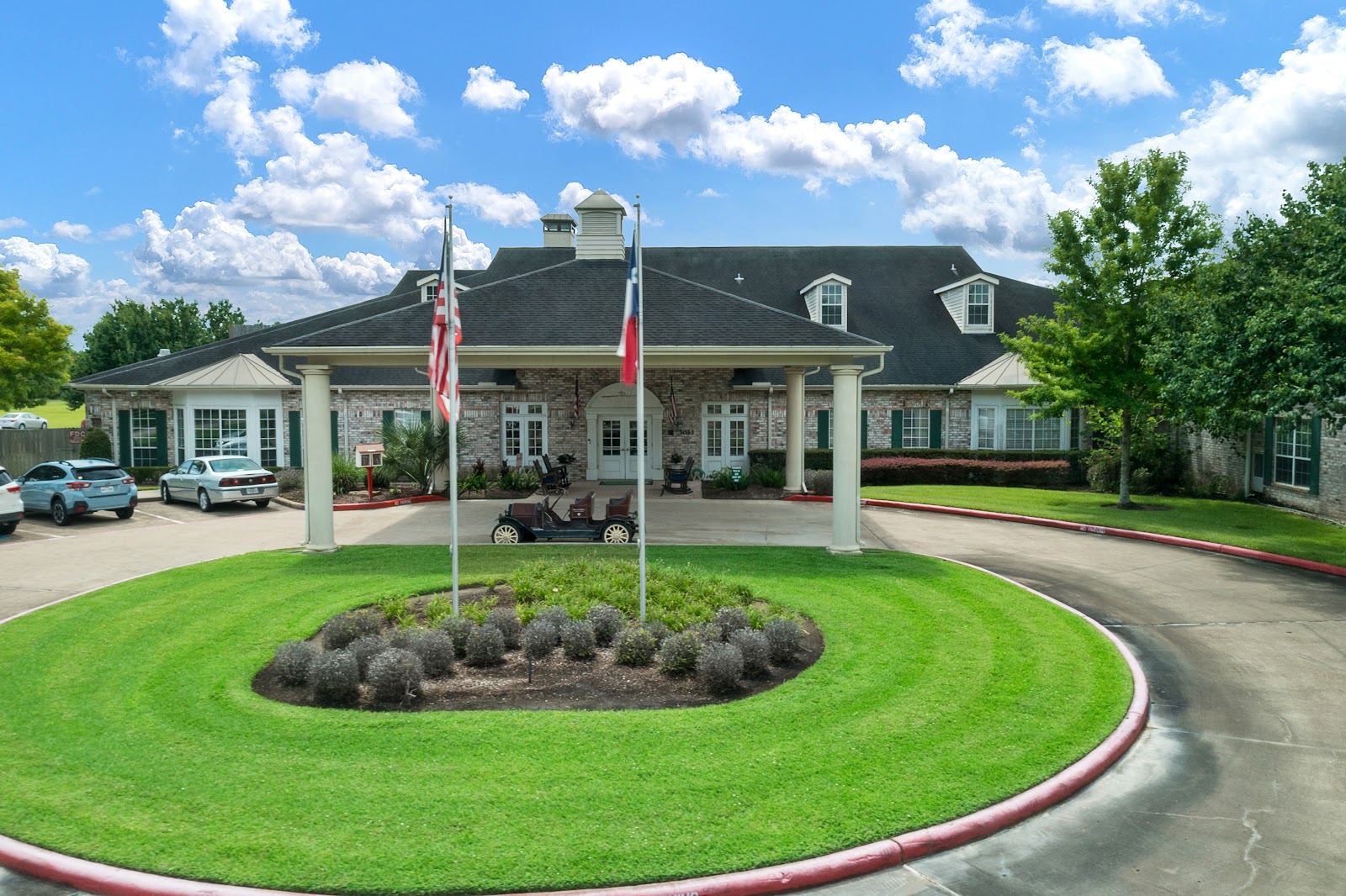 TRINITY OAKS OF PEARLAND