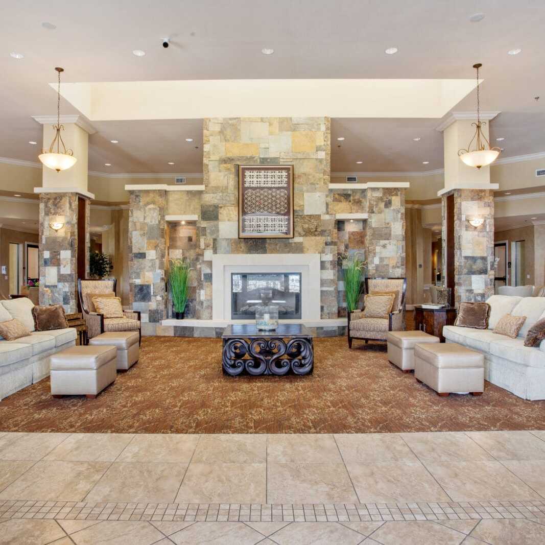 CLAYTON OAKS LIVING photo 5