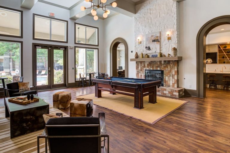 RESIDENCES AT RIVER PARK WEST photo 6
