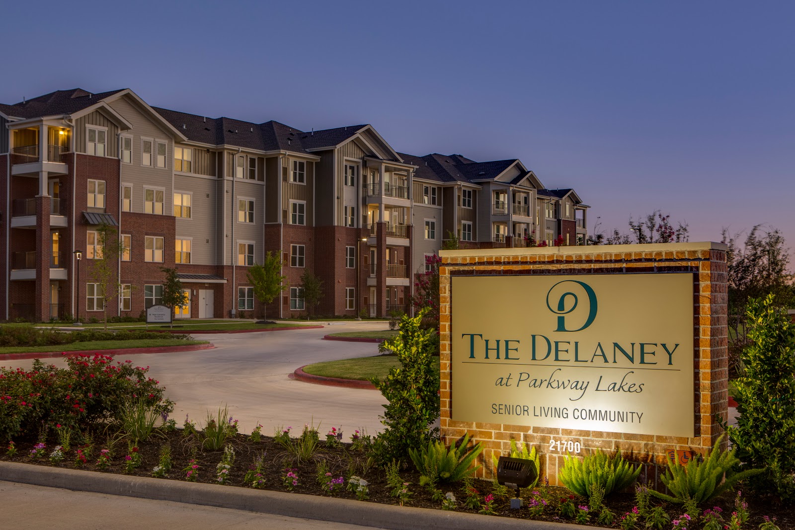 THE DELANEY AT PARKWAY LAKES photo 1