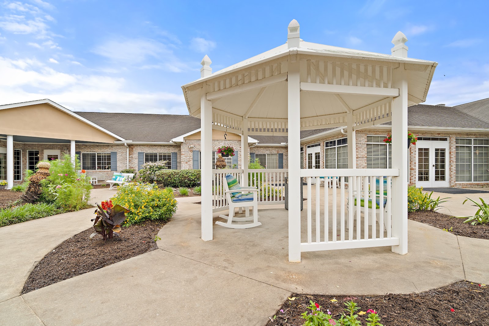 MORADA FRIENDSWOOD photo 1