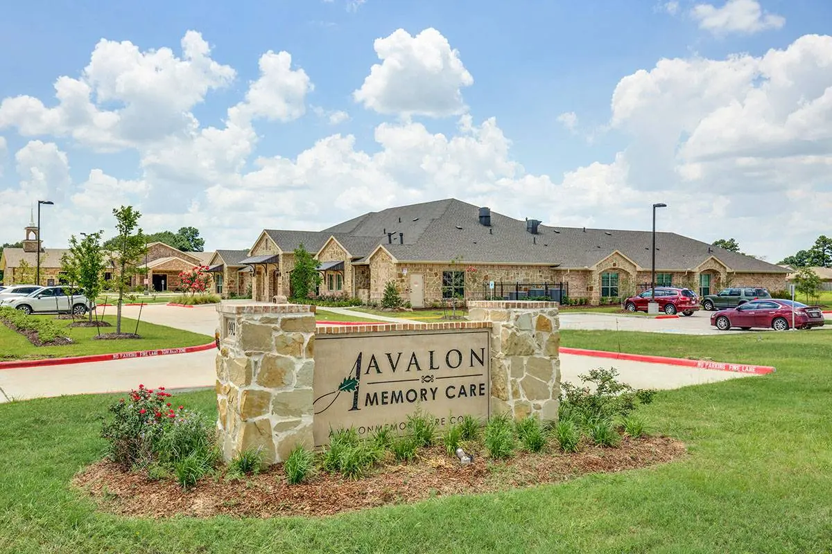 AVALON MEMORY CARE TUCKERTON photo 3