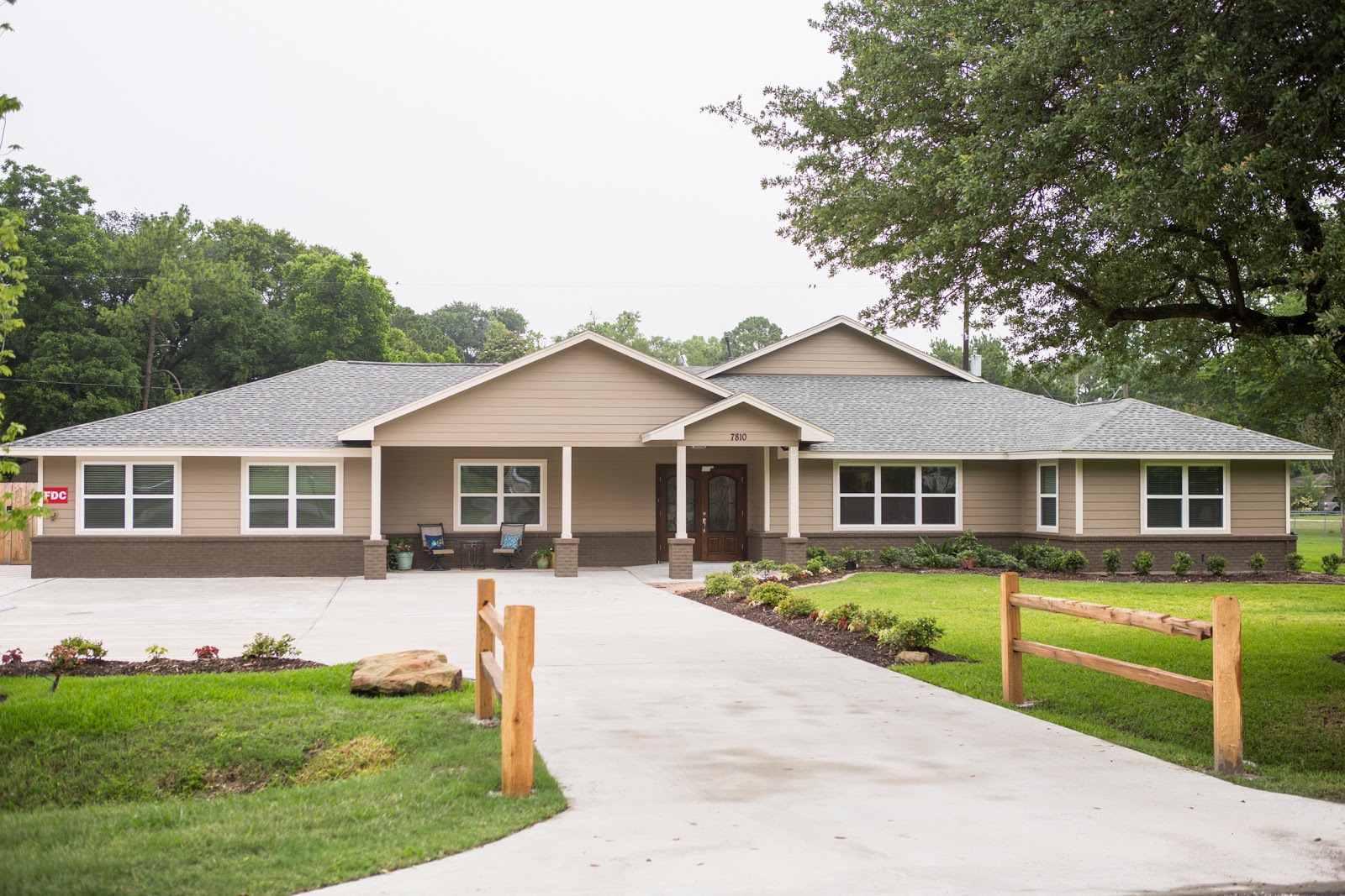 FAIRBANKS COURT ASSISTED LIVING photo 1
