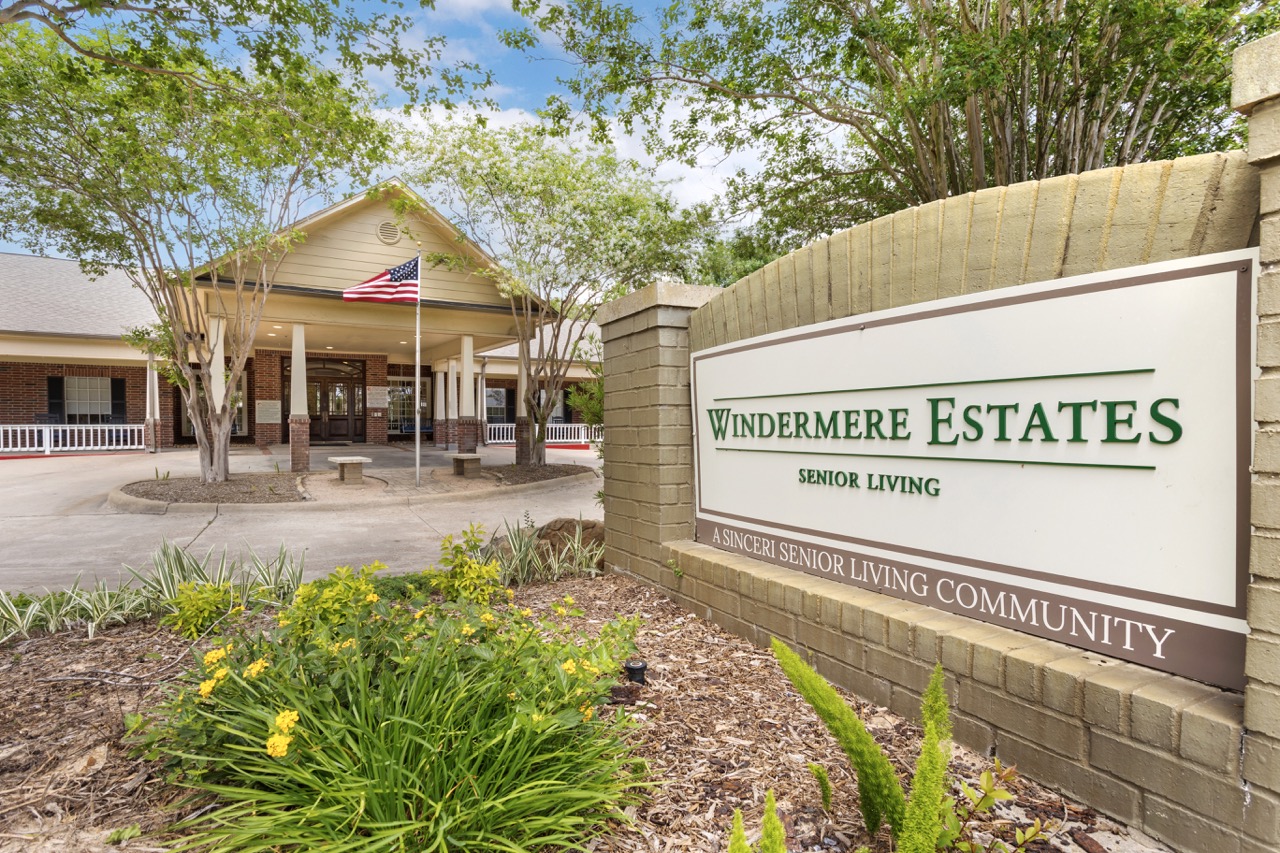 WINDERMERE ESTATES SENIOR LIVING photo 2