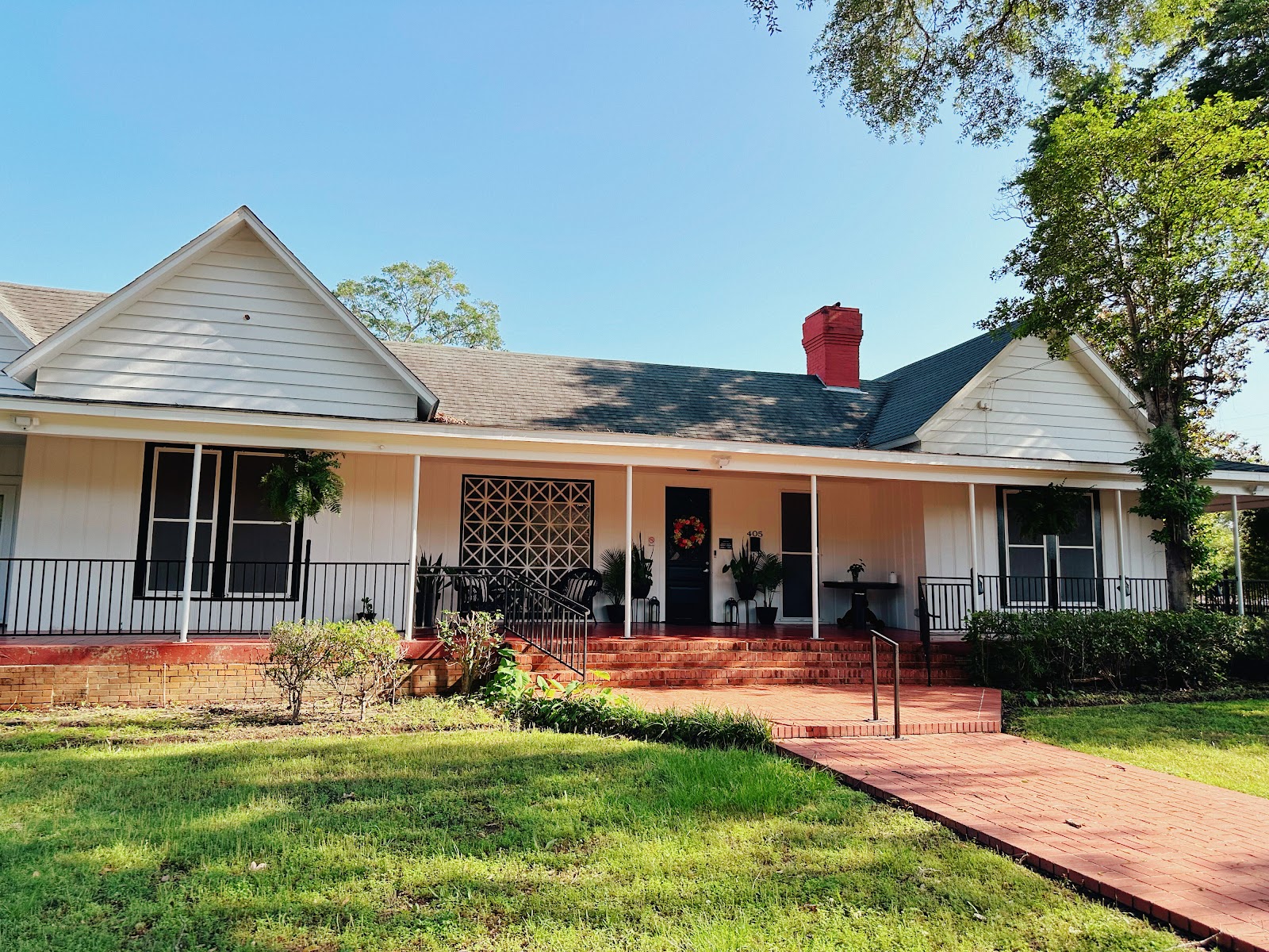 ASSISTED LIVING AT LADY'S HOUSE