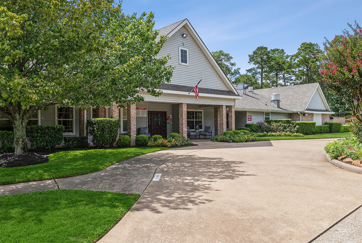 STRAKE COURT