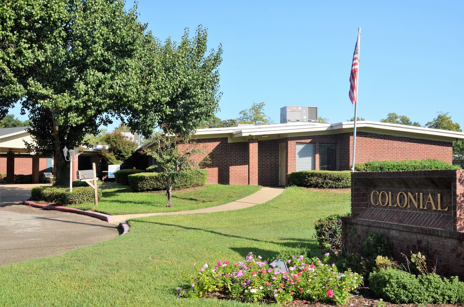 COLONIAL NURSING & REHABILITATION CENTER