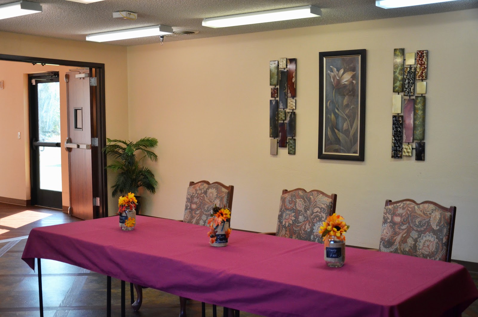 COLONIAL NURSING & REHABILITATION CENTER photo 4
