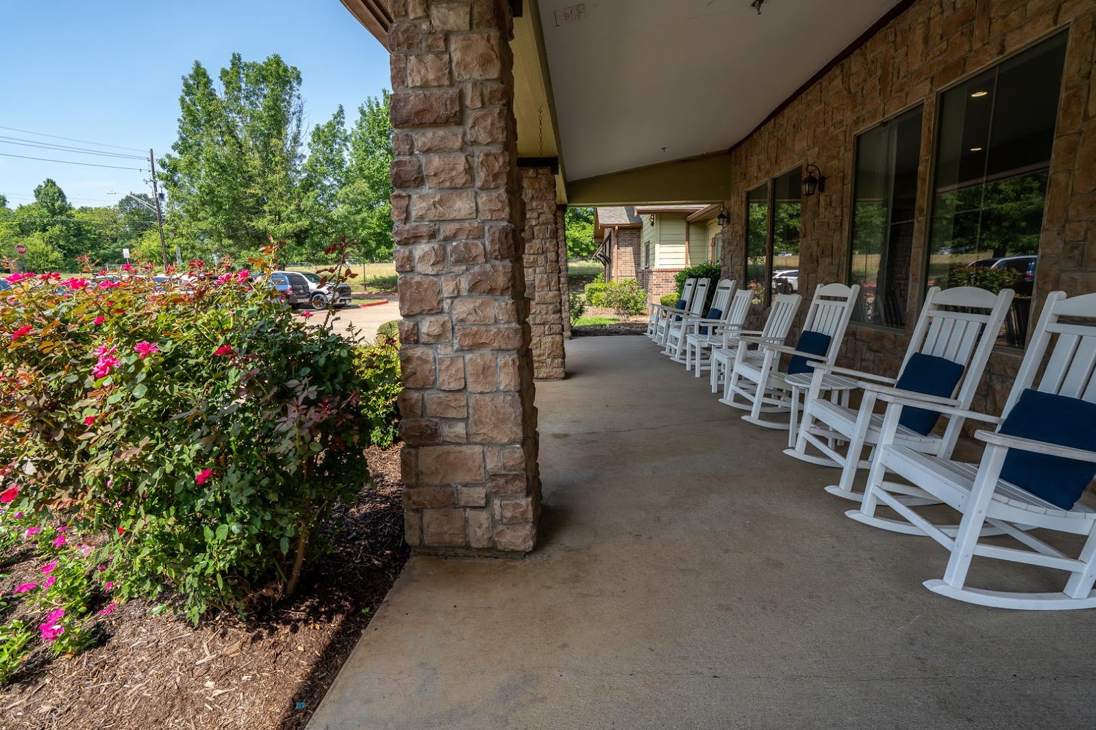 HAWKINS CREEK ASSISTED LIVING AND MEMORY CARE COMMUNITY photo 3